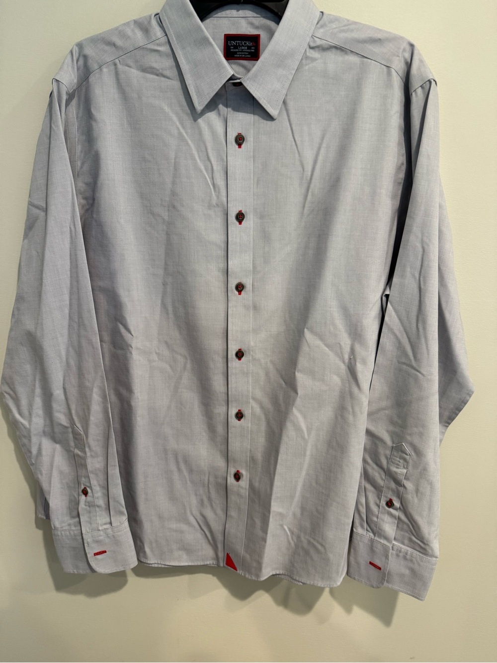 UNTUCKit Men's Light Gray Dress Shirt with Red Button Accents Luxe Business  - L